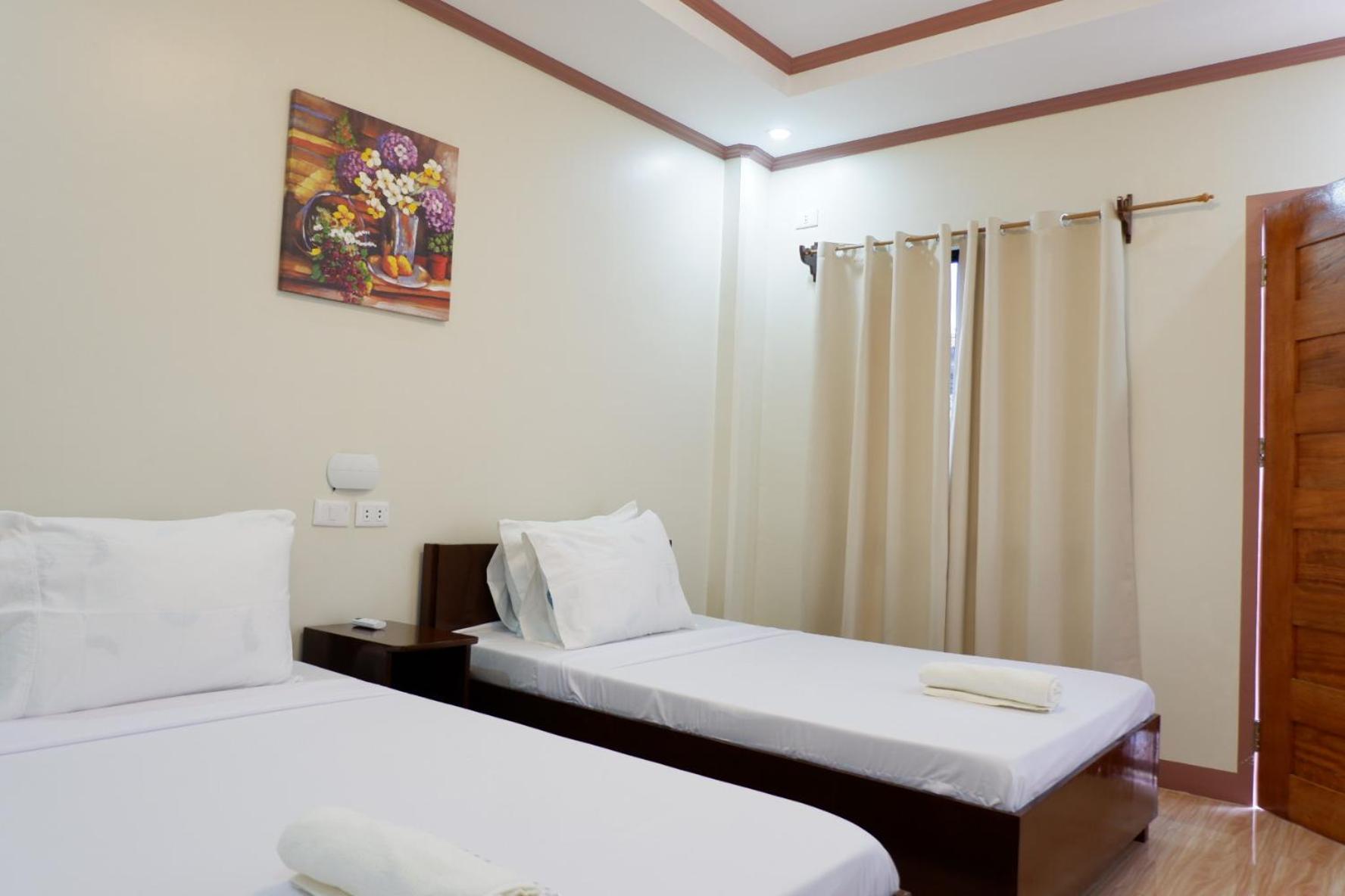 Jun'S Inn Oslob Extérieur photo